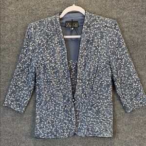 Alex Evenings Blue White Leaf Printed 2 Piece Single Button Three Quarter Sleeve